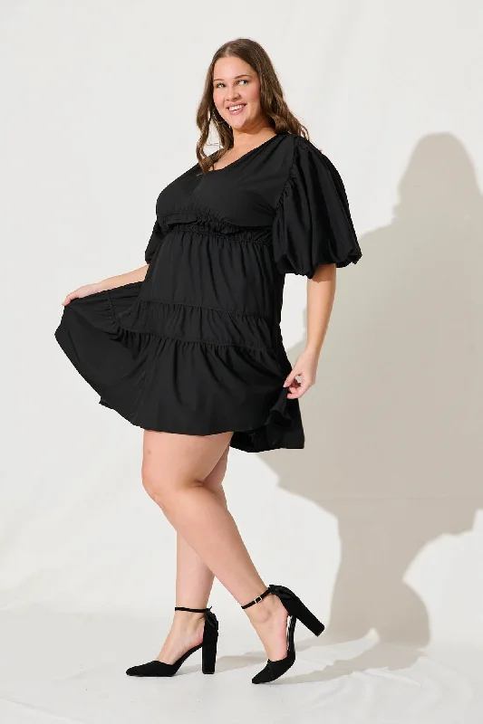 Amarini Dress In Black