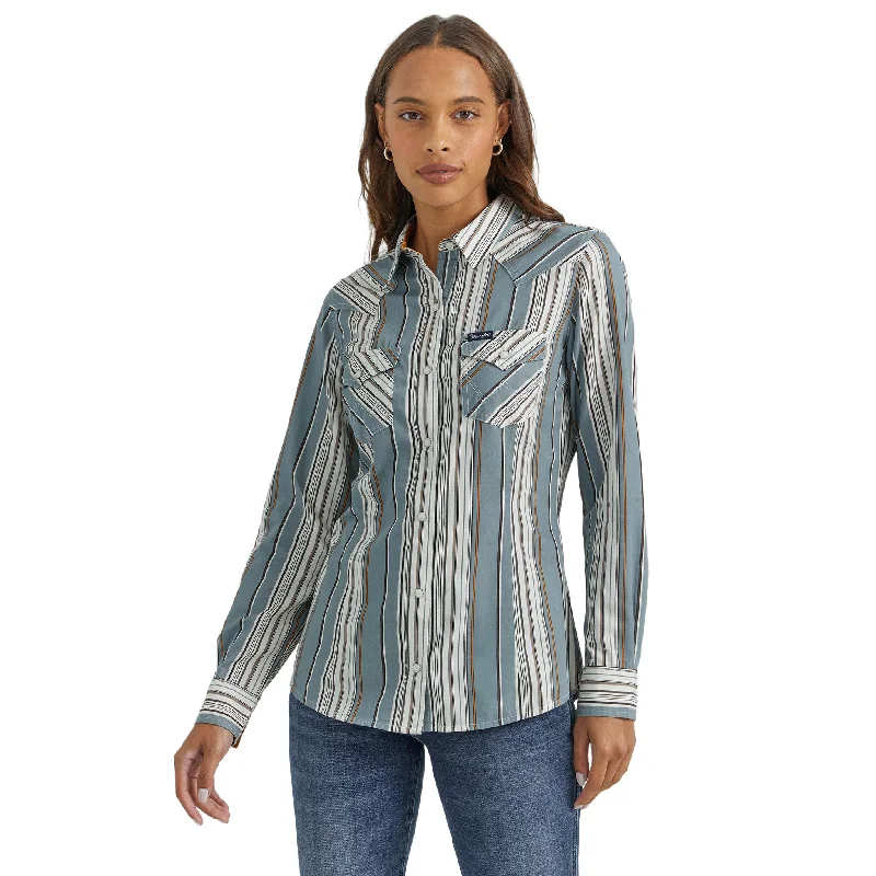 Wrangler Women's All Occasion Western Snap Shirt