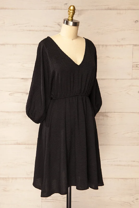 Fordwich | Short Black Dress w/ Batwing Sleeves