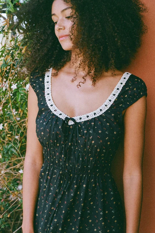 The Kelly Dress | Black Aster Garden